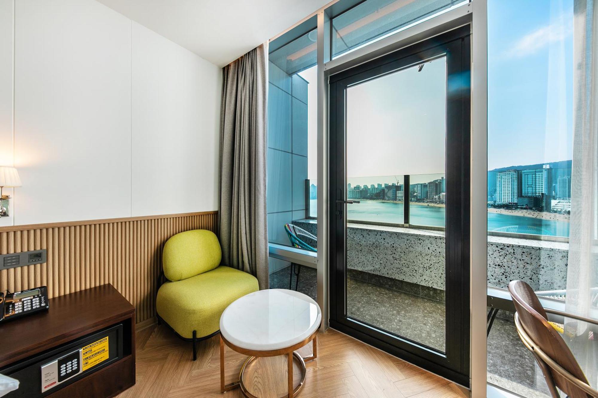 H Avenue Gwanganri Beach 釜山広域市 エクステリア 写真